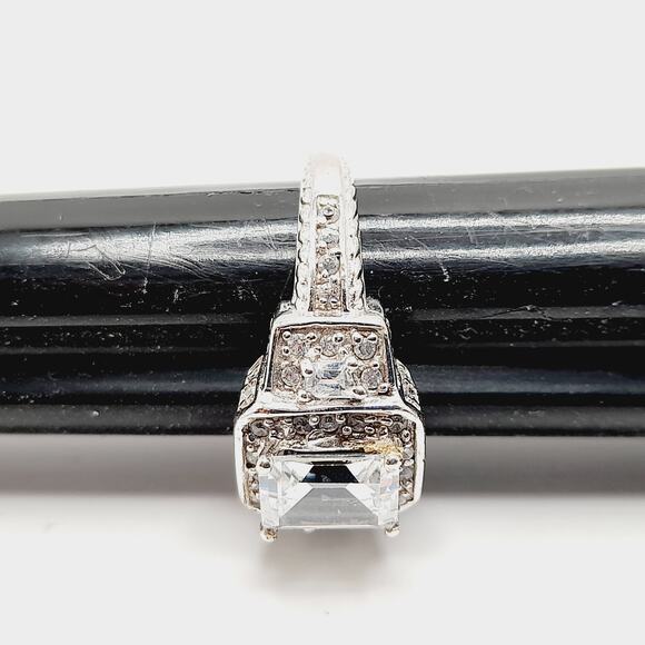 Vintage PJM 925 Sterling Silver Ring – Emerald-Cut Quartz/CZ – Size 7 - Picture 8 of 10